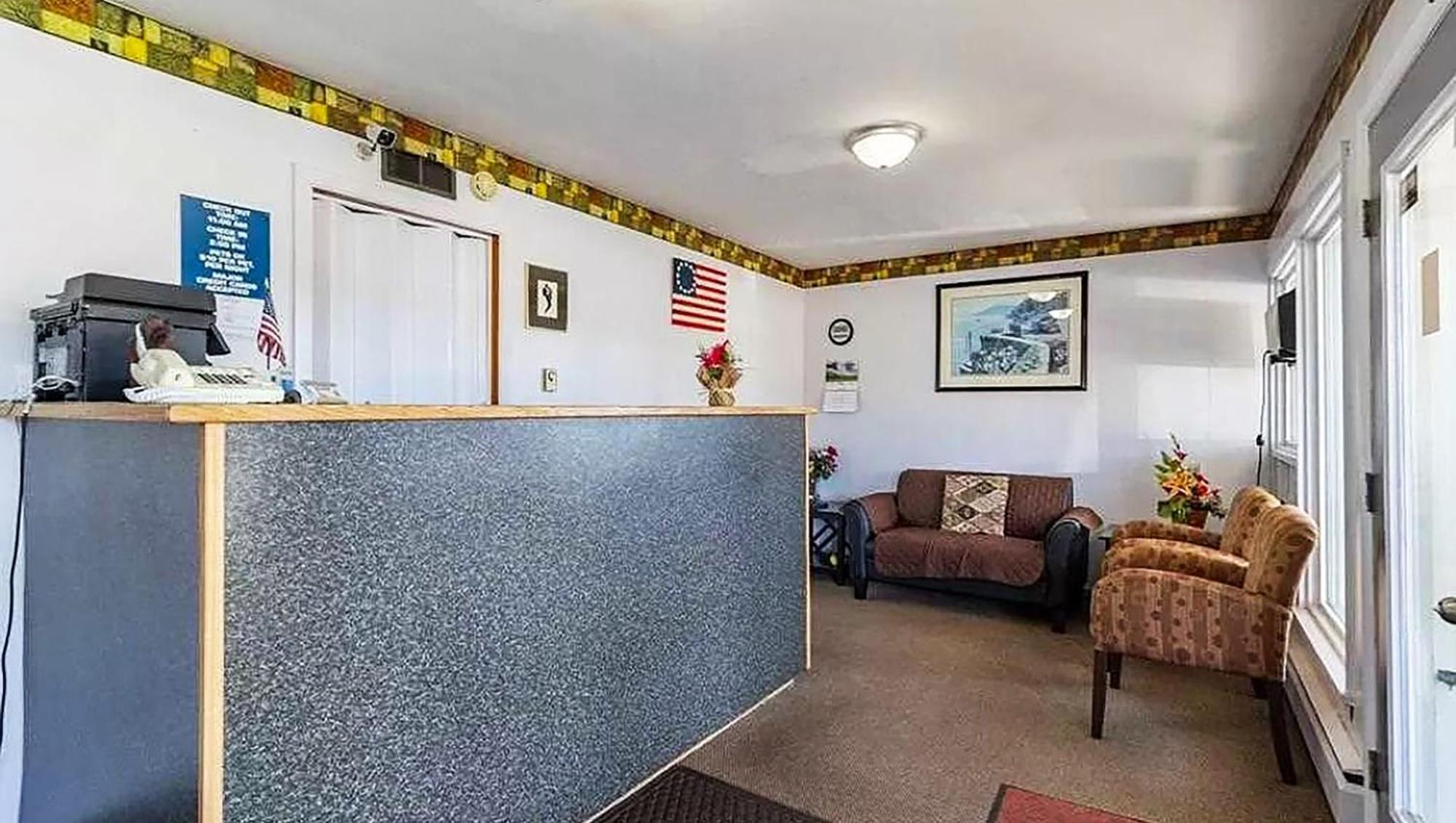 Philipsburg  Best Travel Inn Philipsburg מראה חיצוני תמונה